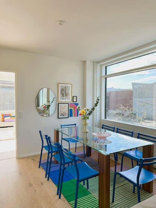 New Luxury 110sqm With Terrace And Great Location Апартаменты *