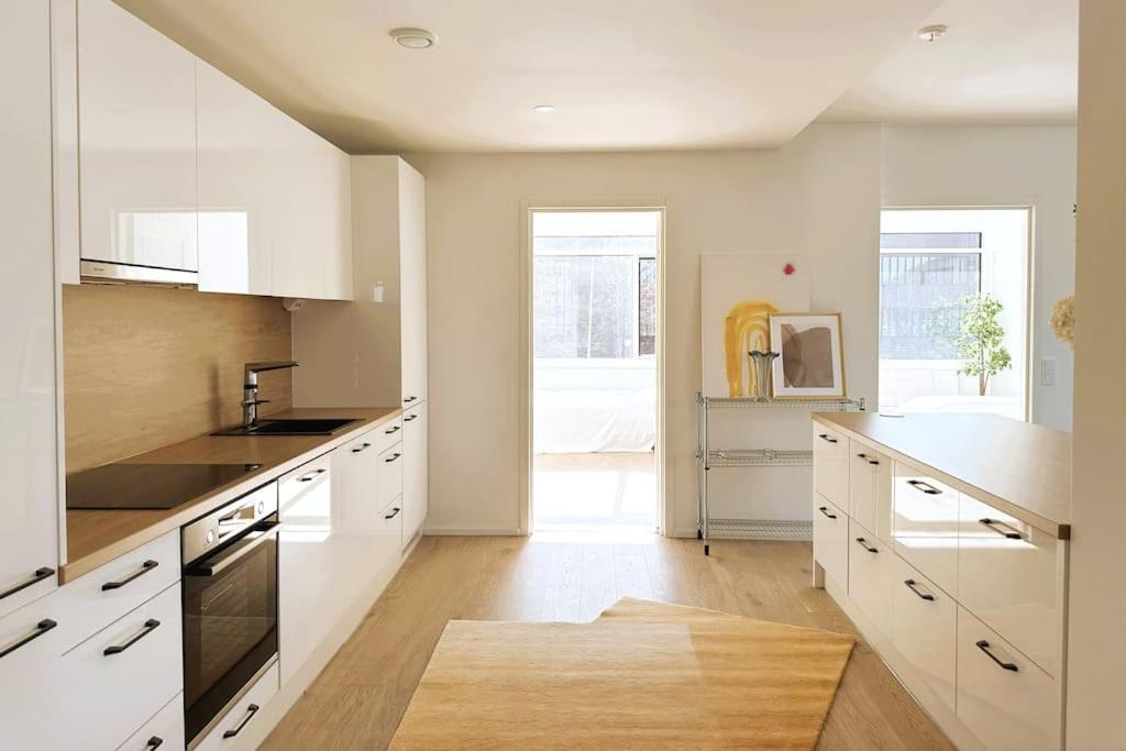 New Luxury 110sqm With Terrace And Great Location * Хельсинки